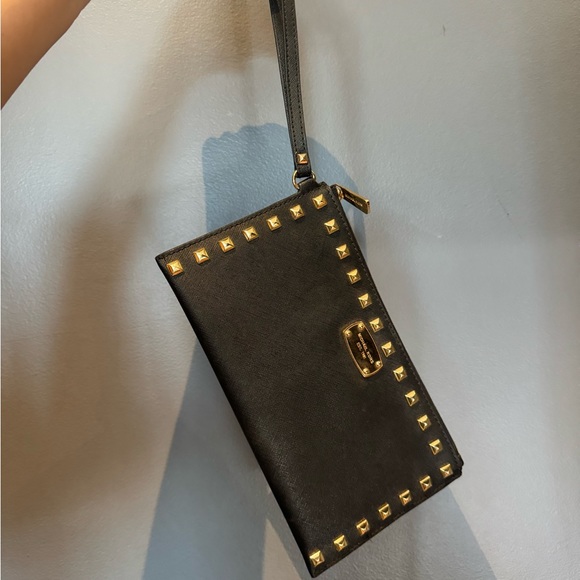 Michael Kors clutch - Picture 2 of 7